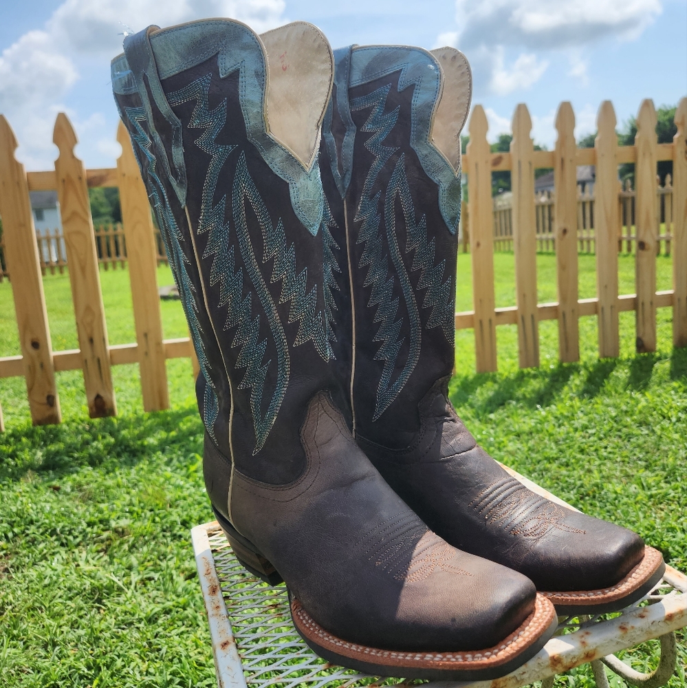 10B ARIATWomen's Futurity Western Boot